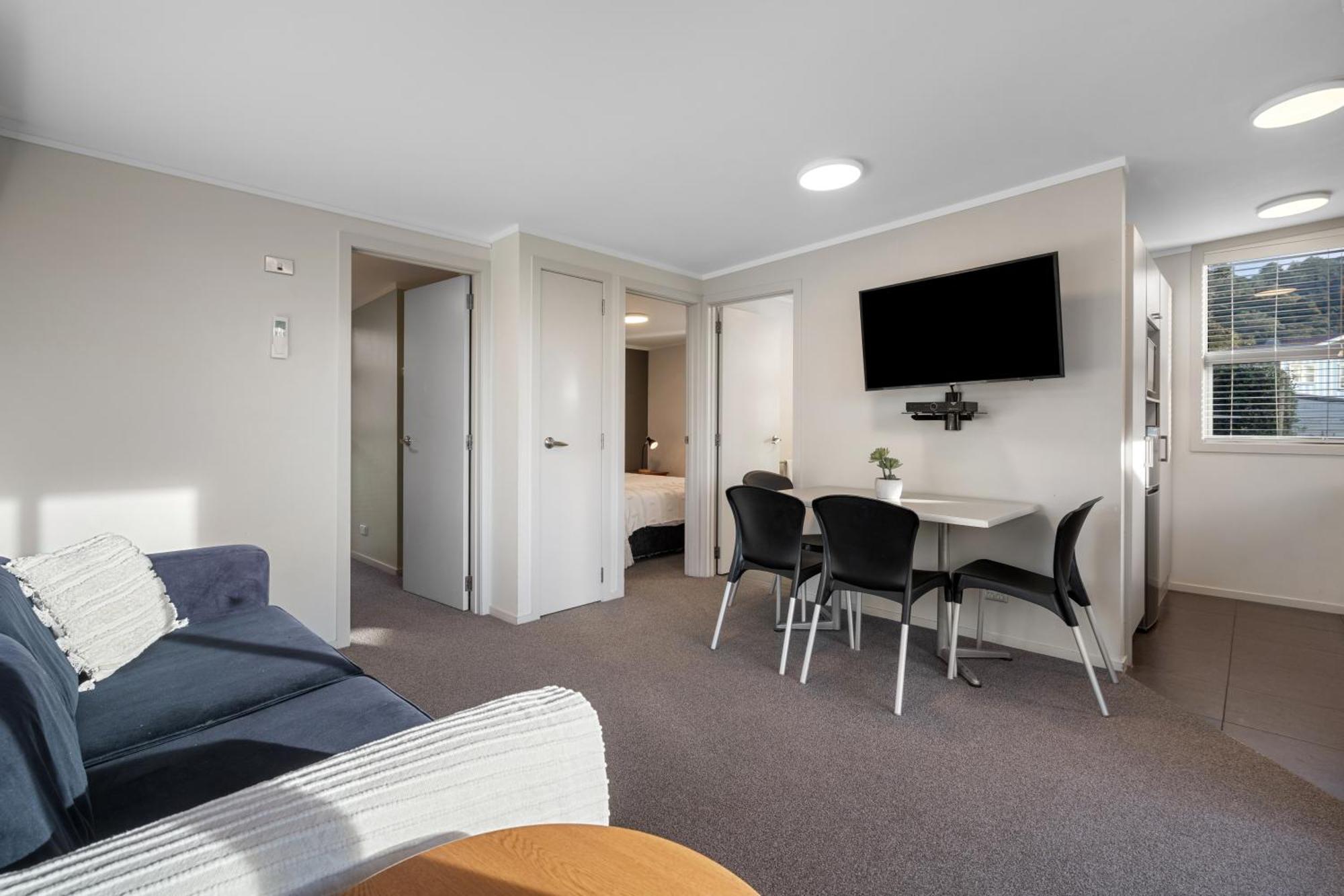 Tasman Holiday Parks - Waihi Beach 외부 사진 A typical one-bedroom apartment at the hotel